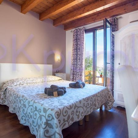 Le Api Hotel Cagliari Luaran gambar