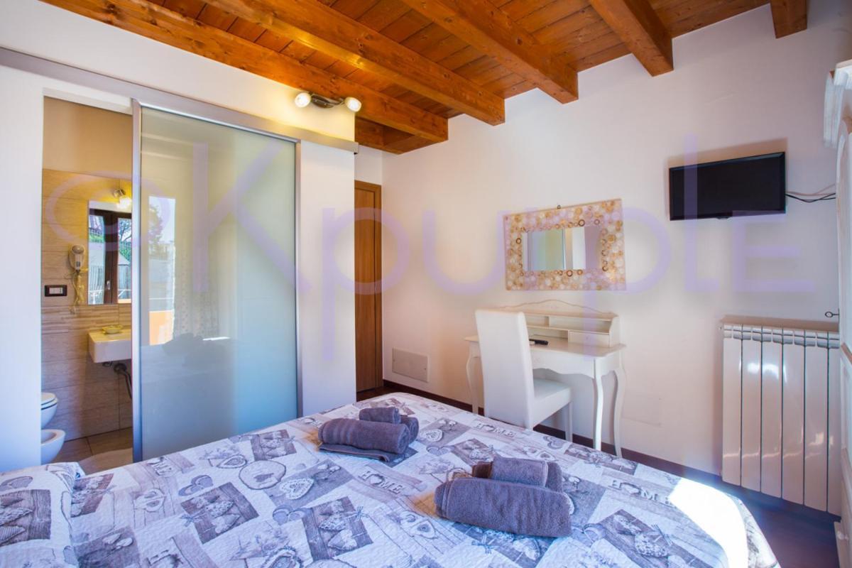 Le Api Hotel Cagliari Luaran gambar